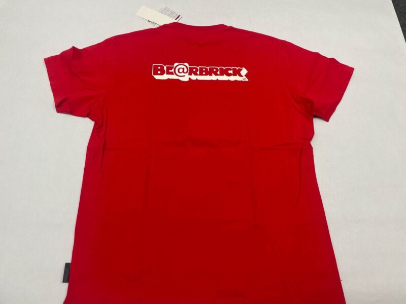 Bearbrick T-Shirt Uniqlo Medicom Toy Berbrick