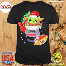 Funny Kc Chiefs Baby Yoda Kansas City Chiefs Christmas T-Shirt