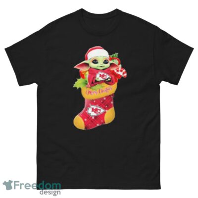 Merry Christmas Baby Yoda Hug Kansas City Chiefs T-Shirt Funny Xmas