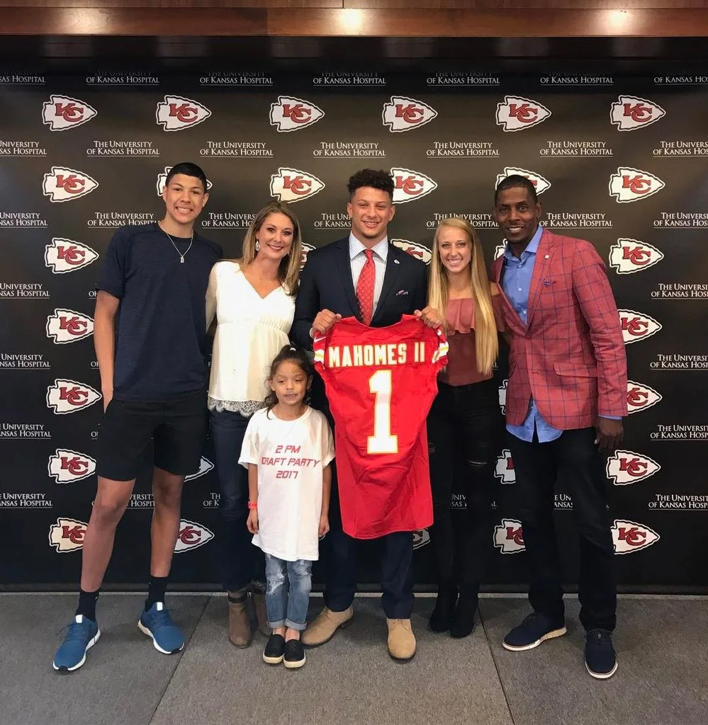 Are Patrick Mahomes' parents still together?